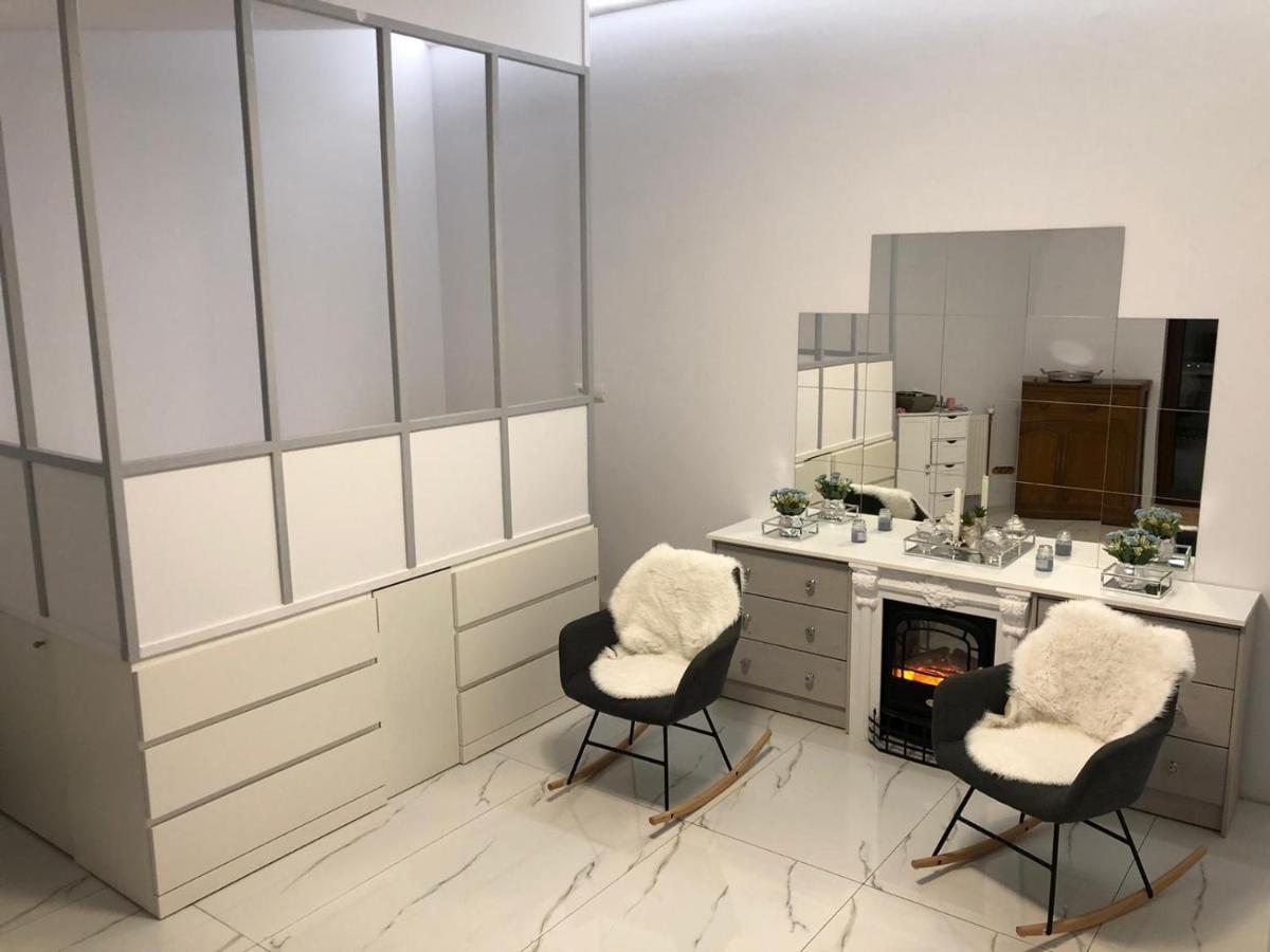 Duplex Marquis Appartement Braşov Buitenkant foto